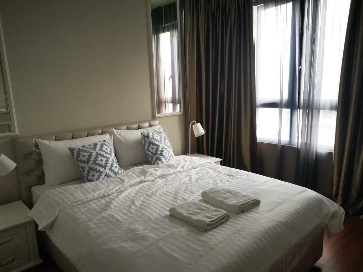 Studio Apartment With Balcony By Host Assist I-City シャー・アラム エクステリア 写真